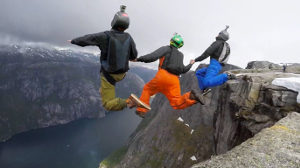 Dein Gehirn erlaubt dir nicht, von einem Berg zu springen, um Base-Jumping zu machen